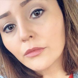 Meet your Posher, Gabrielle